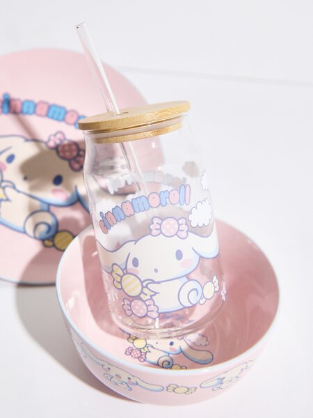 Sinsay - Sklenený hrnček s bambusovým viečkom a slamkou Cinnamoroll - viacfarebná