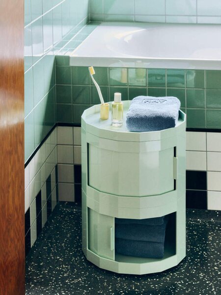HAY Úložný stolík Facet Cabinet 20, soft mint