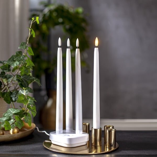Dobíjecí LED svíčky Flamme – set 4 ks + dobíjecí stanice