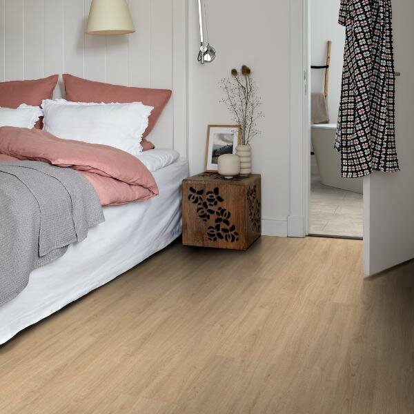 EGGER HOME 7/31 Classic Dub Forres prírodný EHL164 D 7 mm AC3/31 1-lamela CLIC it! (Art. 419125)