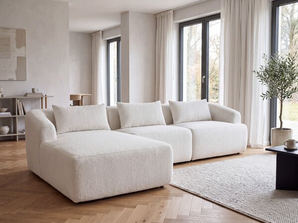Rohová pohovka biela pravostranná 3-miestna buklé čalúnenie s podrúčkami extra vankúše minimalistický moderný štýl