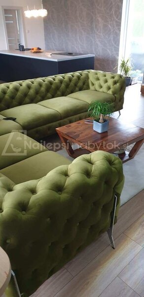 ROHOVÁ SEDAČKA CHESTERFIELD LARISSA PRAVÁ - ĽAVÁ SIVÁ SEMIŠOVÁ LÁTKA 323 X 264 cm