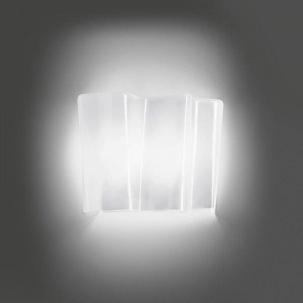 Nástenné svetlo Artemide Logico Mini šírka 25,3 cm, Biela / opálová, Obývacia izba / jedáleň, Sklo, Dizajn, Nástenné svietidlo