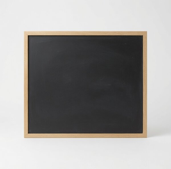 Čierna kriedová tabuľa v prírodnom drevenom ráme CLASSIC 40x30 cm