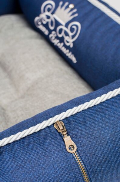 Pelech pre psa Royal Line Navy Blue M/L/XL (Luxusné mäkké pelechy pre malých a stredných psov s odnímateľným poťahom, jedinečným dizajnom v kvalitnom prevedení)