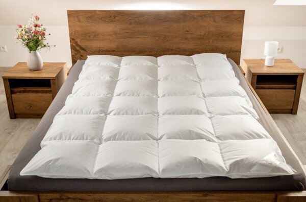 Set Classic celoročný 70x90/140x220 cm perie/páper