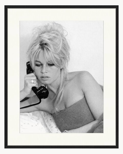 Nástenná dekorácia v ráme Brigitte On The Phone