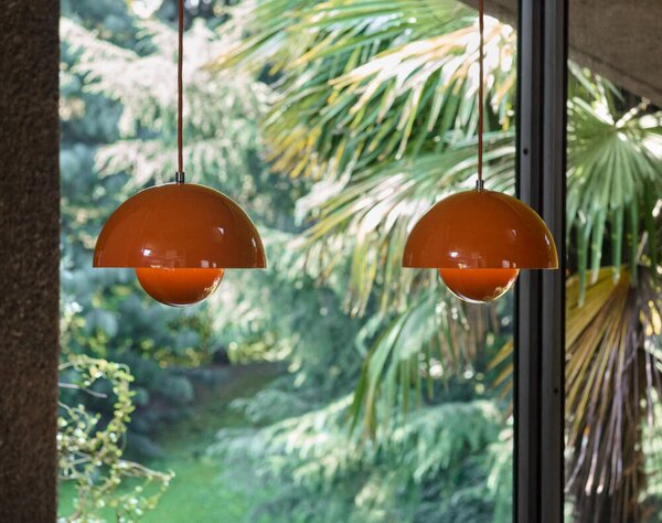 &Tradition Závesná lampa Flowerpot VP1, zesty orange 133082A570