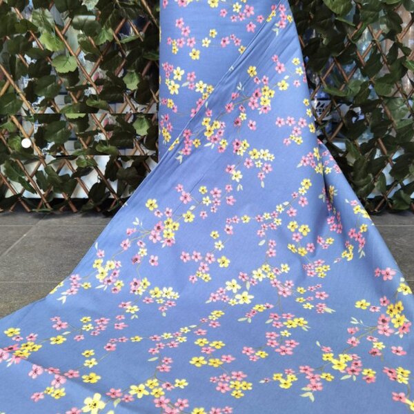 Ervi bavlna š.240 cm - kvet na modrom 10554-17, metráž