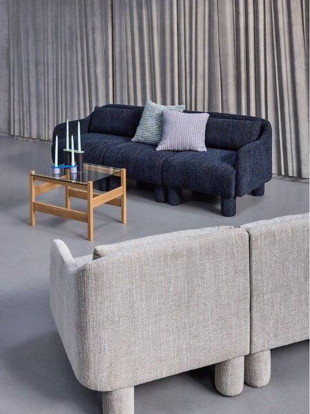 Konferenčný stolík so sklenenou doskou v prírodnej farbe 52x66 cm Ledge – Hübsch
