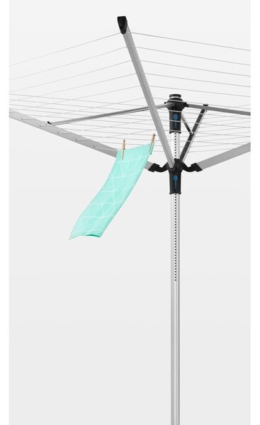 Vonkajší sušiak na bielizeň v striebornej farbe 50 m Lift-o-Matic Advance – Brabantia