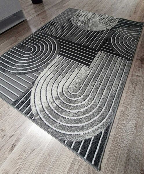 HU Sivý geometrický obdĺžnikový koberec NEW IDEA 90141-0433 Rozmer: 50x80 cm