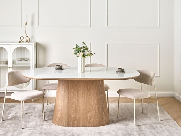 Jedálenský stôl biela vrchná doska svetlý jaseň MDF oválny tvar moderný minimalistický štýl kuchyňa jedáleň