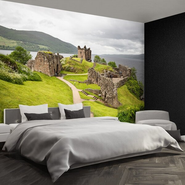 Fototapeta Vliesová Hrad loch ness 104x70 cm