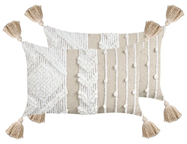 Sada 2 dekoratívnych vankúšov krémová biela bavlnené obliečky 30 x 50 cm so strapcami