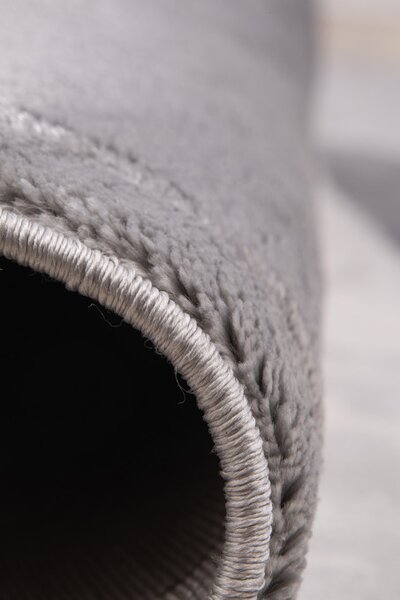 Koberec Diamond K8782S strieborný