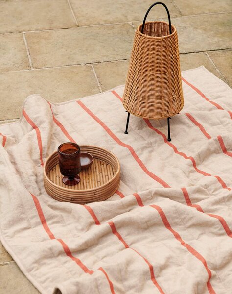 Ferm Living Pohár na víno Oli, amber