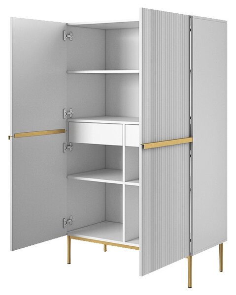 Vysoká komoda Nicole 100 cm s dvoma dverami a ryhovaným čelom - biely mat / zlaté nohy