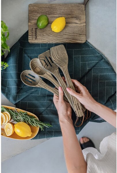 Servírovacia drevená doštička 33 x 23 cm Rustic – Selection
