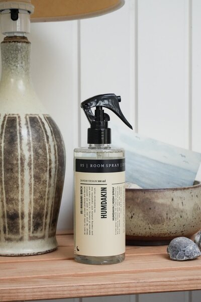 Bytová vôňa v spreji neutralizujúca zápach Rebarbora/Birch 300 ml