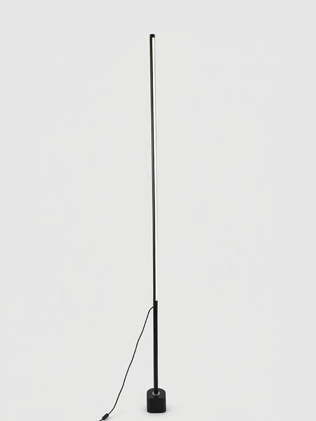 Sinsay - LED stojaca lampa - čierna