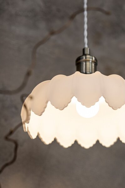 Markslöjd 108857 - Luster na lanku KURAGE 1xE27/40W/230V mosadz/biela
