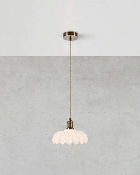 Markslöjd 108857 - Luster na lanku KURAGE 1xE27/40W/230V mosadz/biela