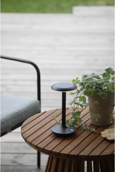 Markslöjd 108918-LED Stm. nab. lampa PETIT 2W/1800mAh 2200/2700/3000K IP44 čierna
