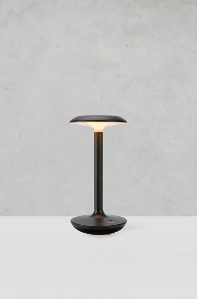 Markslöjd 108918-LED Stm. nab. lampa PETIT 2W/1800mAh 2200/2700/3000K IP44 čierna