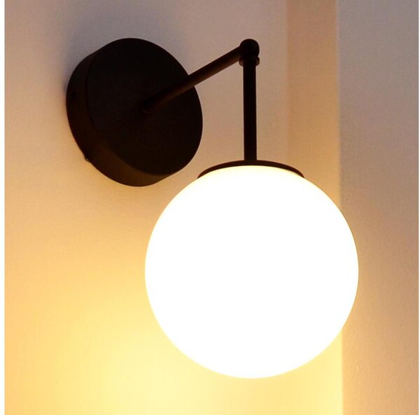 Nástenná lampa MOON 1xE27/15W/230V čierna