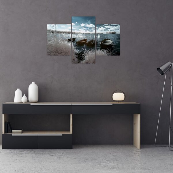 Obraz - Drevené loďky na jazere (90x60 cm)