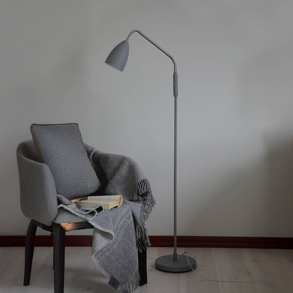 Markslöjd LED stojacia lampa Patro, sivá, kov, stmievateľná, Hliník / sivá / zinok, Obývacia izba / jedáleň, kov, Moderný, Stojaca lampa