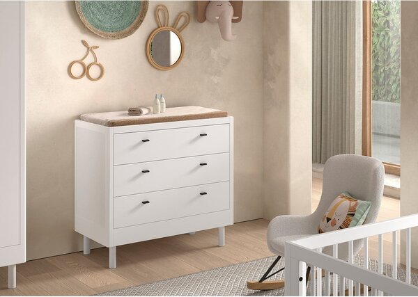 Biela detská komoda z bukového dreva 100x95x55 cm Forrest – Vipack