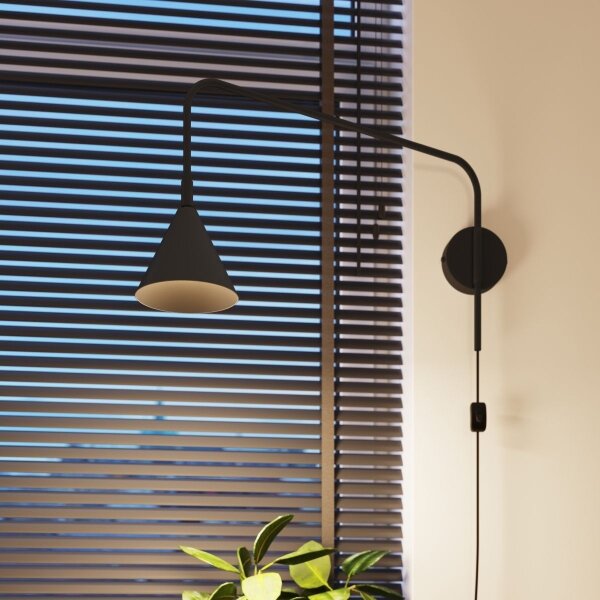 Sollux SL.1697 - Nástenná lampa NOX 1xE14/10W/230V čierna
