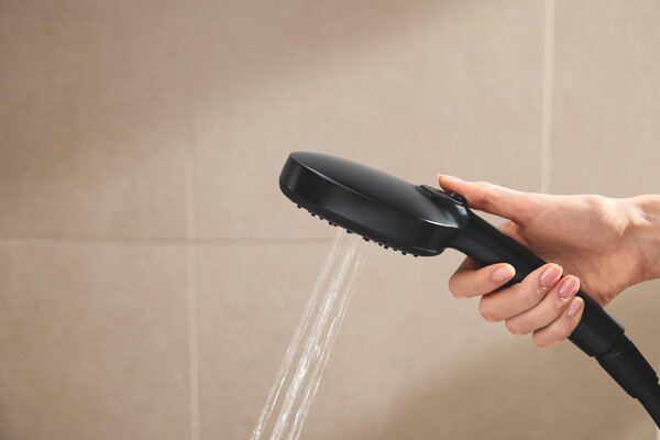 GROHE Vitalio Comfort 250 - Sprchový systém s termostatom na stenu, čierna matná 266962431