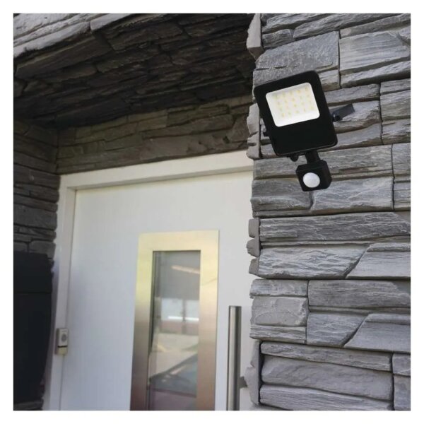 LED reflektor VISIO 10W 230V 4000K IP65 so senzorom