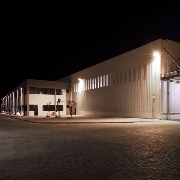 LED reflektor 30W 230V 3000/4000/6500K IP65 čierny