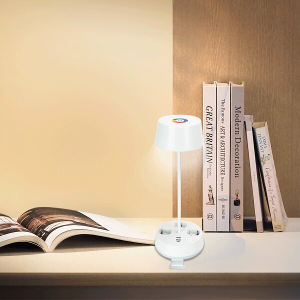 Aigostar-LED RGBW Stmievateľná stolová lampa s zásuvkami a USB LED/4,6W/230V biela