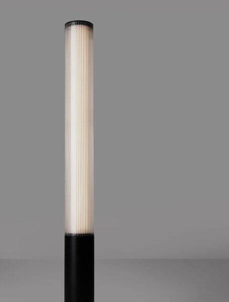Vonkajšia stojaca lampa Iman pieskovo čierna 25 W