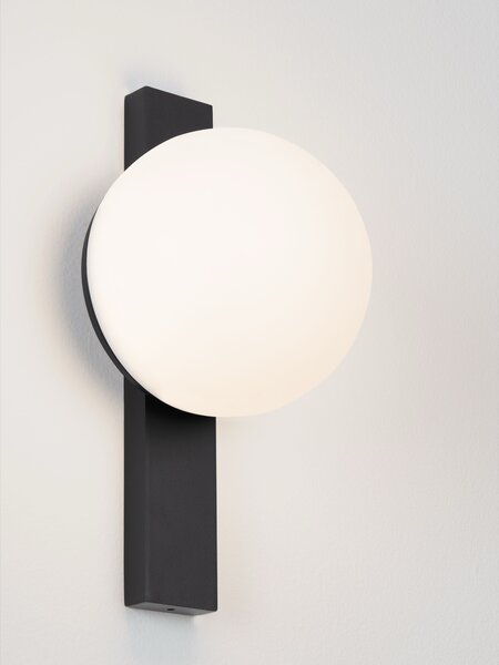 Vonkajšie nástenné svietidlo Remi čierne 12 W – Čierna
