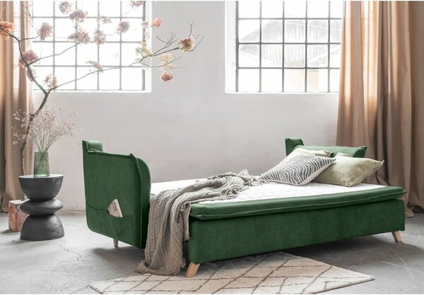 Zelená zamatová rozkladacia pohovka 225 cm Charming Charlie – Miuform