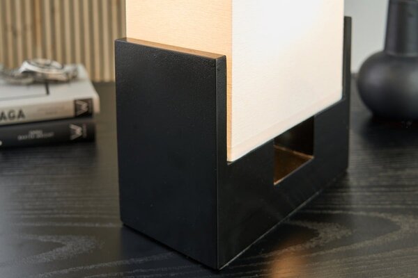 Estila Moderná stolná lampa Gina s obdĺžnikovým béžovým tienidlom a čiernou podstavou s chrómovým detailom 26 cm