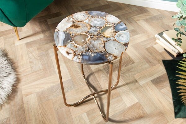 Estila Art deco okrúhly príručný stolík Jaspe so zlatou kovovou podstavou a odnímateľnou doskou z modrého achátu 61 cm