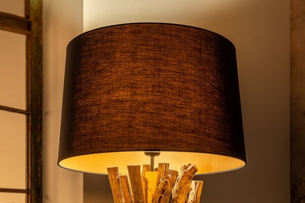Estila Vidiecka stojaca lampa Missle z teakového dreva v prírodnej hnedej farbe s čiernym textilným tienidlom 150cm
