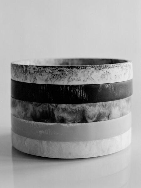 Dekoratívna okrúhla tácka Mist Charcoal Ø 20 cm