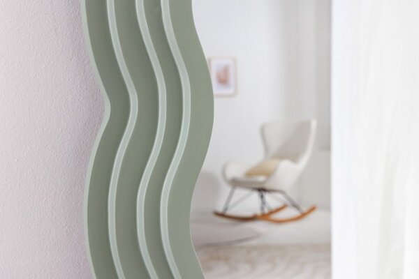 Estila Art deco moderné vysoké zrkadlo Swan s vlnitým rámom v pastelovej zelenej farbe 160cm