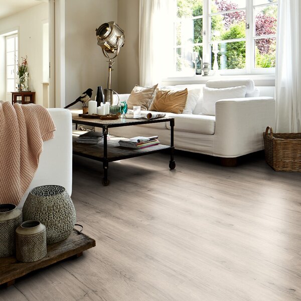EGGER NatureSense 8/33 Classic Dub Carlin sivý SOL2142 2,00 m²