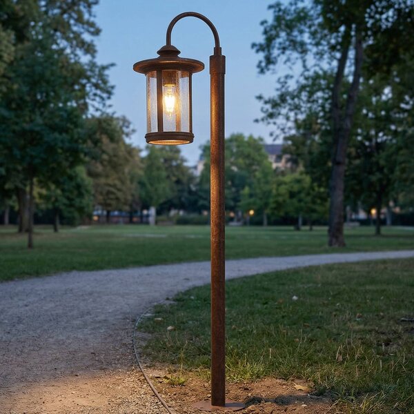 Chodníkové svetlo Lindby Zayn, hrdzavá farba, sklo, výška 109 cm, IP65, Hnedá / hrdzavá, Hliník, Starožitný, Osvetlenie príjazdovej cesty