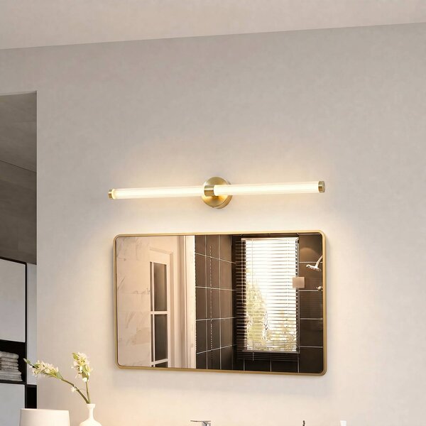 Lucande LED nástenné svetlo Melisa, zlaté, 90 cm, IP44, Mosadz / zlato, Kúpeľňa, Sklo, Moderný, Nástenné svetlá