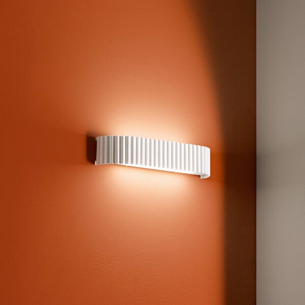 LED nástenné svetlo Niike, biela, šírka 40 cm, kov,, Biela / opálová, Obývacia izba / jedáleň, kov, Moderný